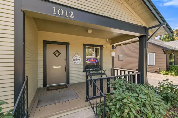 Medford, OR 97504,1012 Jackson ST