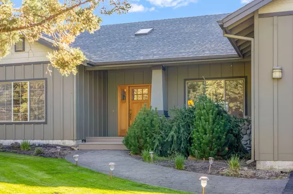 Redmond, OR 97756,387 Goshawk CT