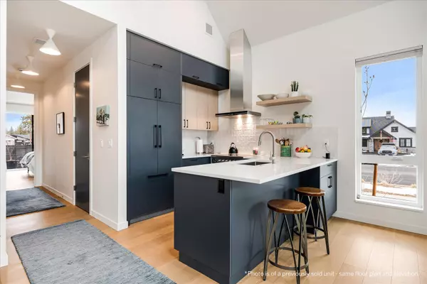 Bend, OR 97703,3270 Celilo LN #Lot 169