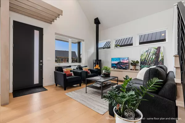 Bend, OR 97703,3270 Celilo LN #Lot 169