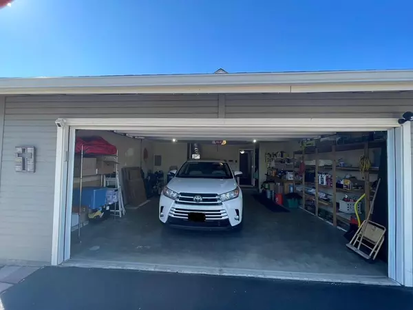 Klamath Falls, OR 97603,5452 Glenwood DR