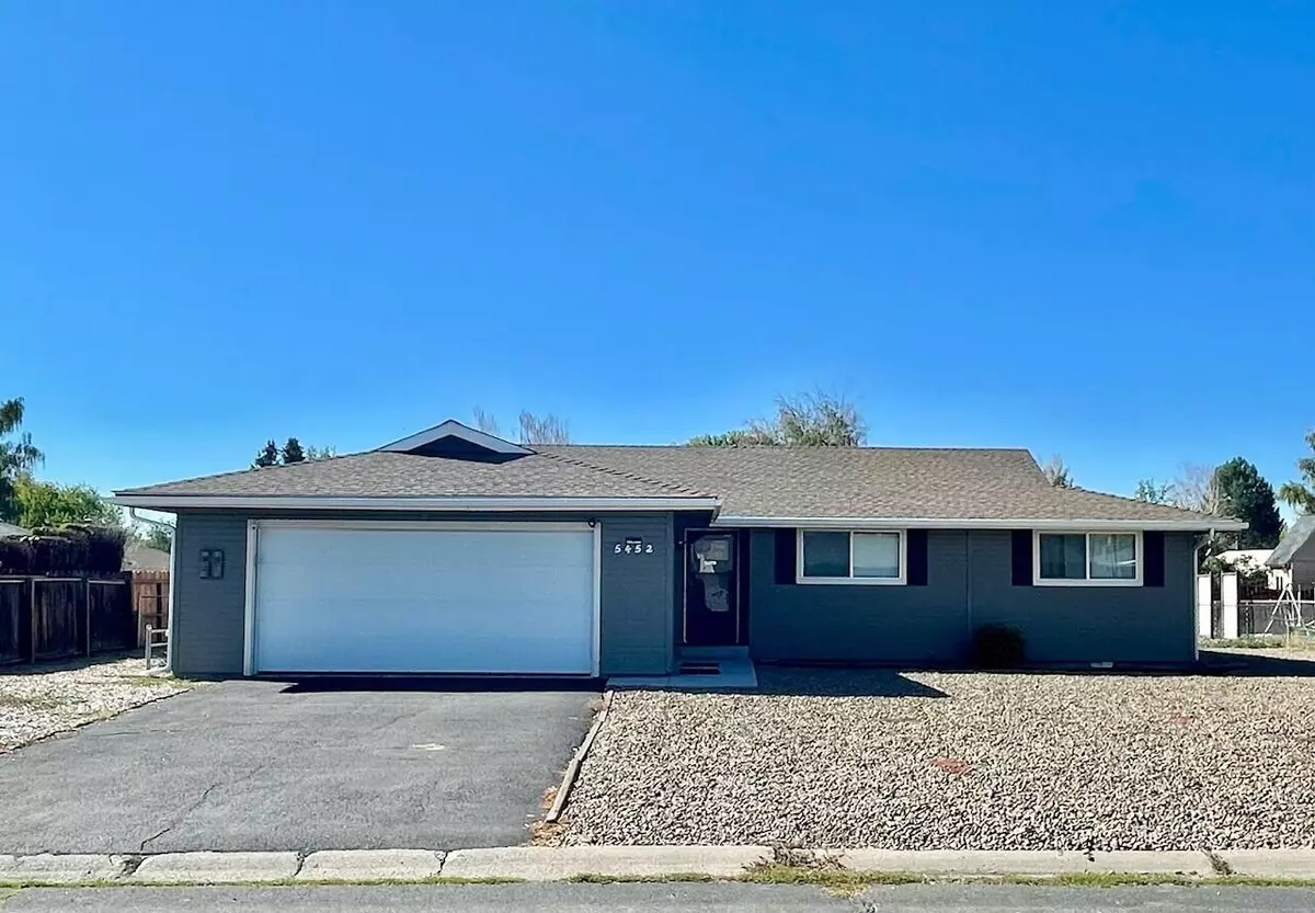 Klamath Falls, OR 97603,5452 Glenwood DR
