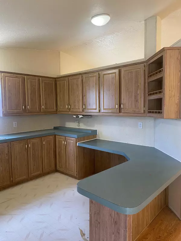 Merrill, OR 97633,226 2nd ST