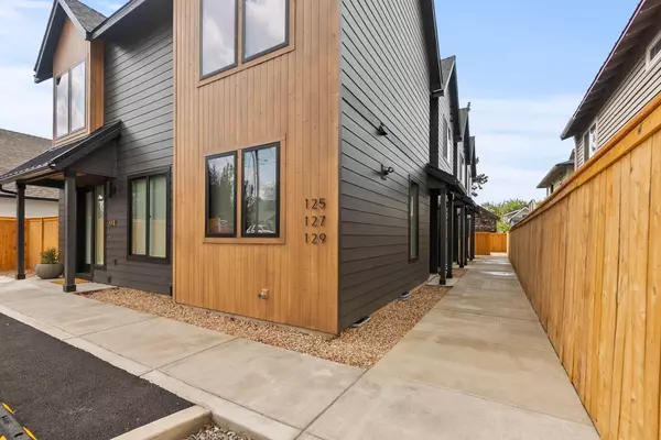 129 Broadway ST, Bend, OR 97703