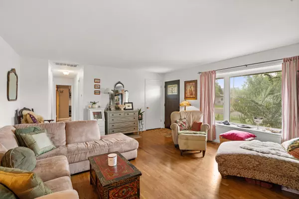 Medford, OR 97504,881 Olympic AVE