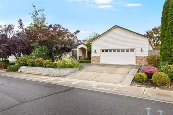 Central Point, OR 97502,802 Ridgeway AVE