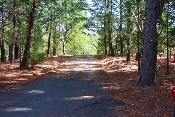 Grants Pass, OR 97526,682 Peco RD