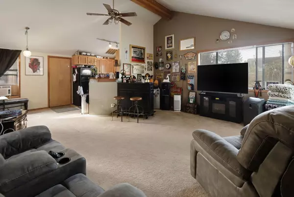 Bend, OR 97701,1878 Tombstone WAY