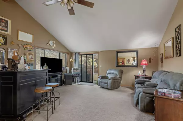 Bend, OR 97701,1878 Tombstone WAY