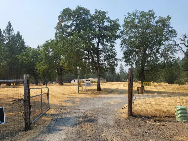 600 Hartsfield LN, Merlin, OR 97532