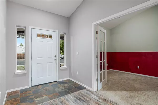 Redmond, OR 97756,930 Spruce AVE