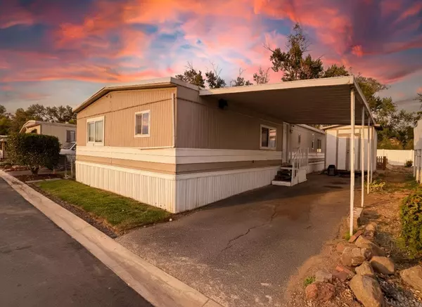 Medford, OR 97501,3555 Pacific HWY #SPC 131