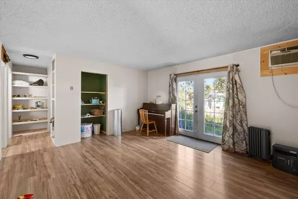 Medford, OR 97501,804 Humphrey ST