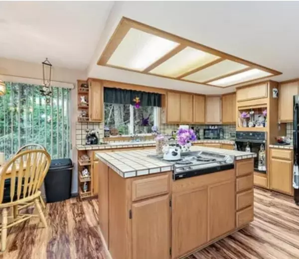 Prospect, OR 97536,1863 Mill Creek DR