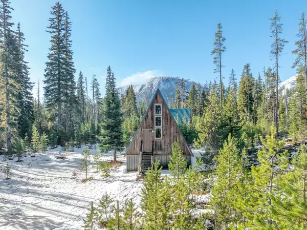 27400 Big Lake RD ##8, Sisters, OR 97759