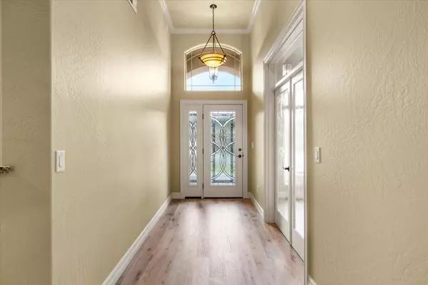 Medford, OR 97504,3027 Mt Thielsen DR