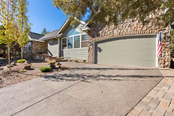 Bend, OR 97703,2975 Lucus CT