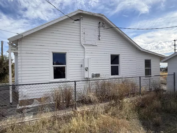 Klamath Falls, OR 97601,3920 Balsam DR