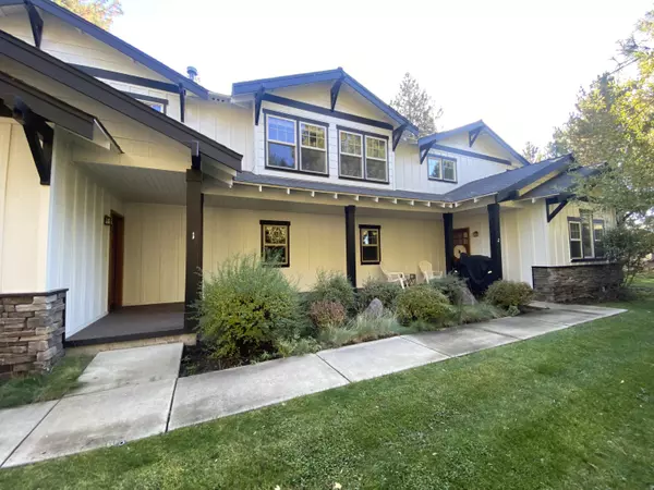 Bend, OR 97703,1399 Fort Clatsop ST #1&2