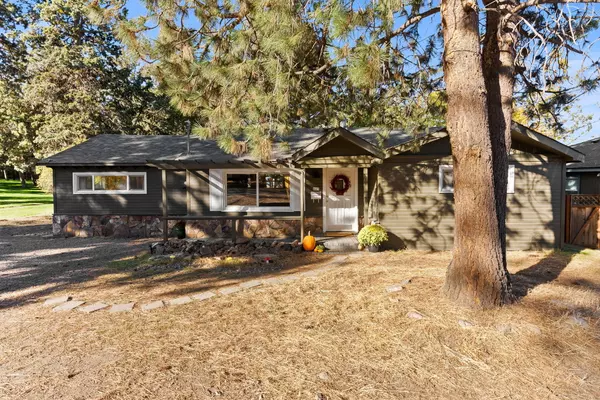 845 8th ST, Bend, OR 97701
