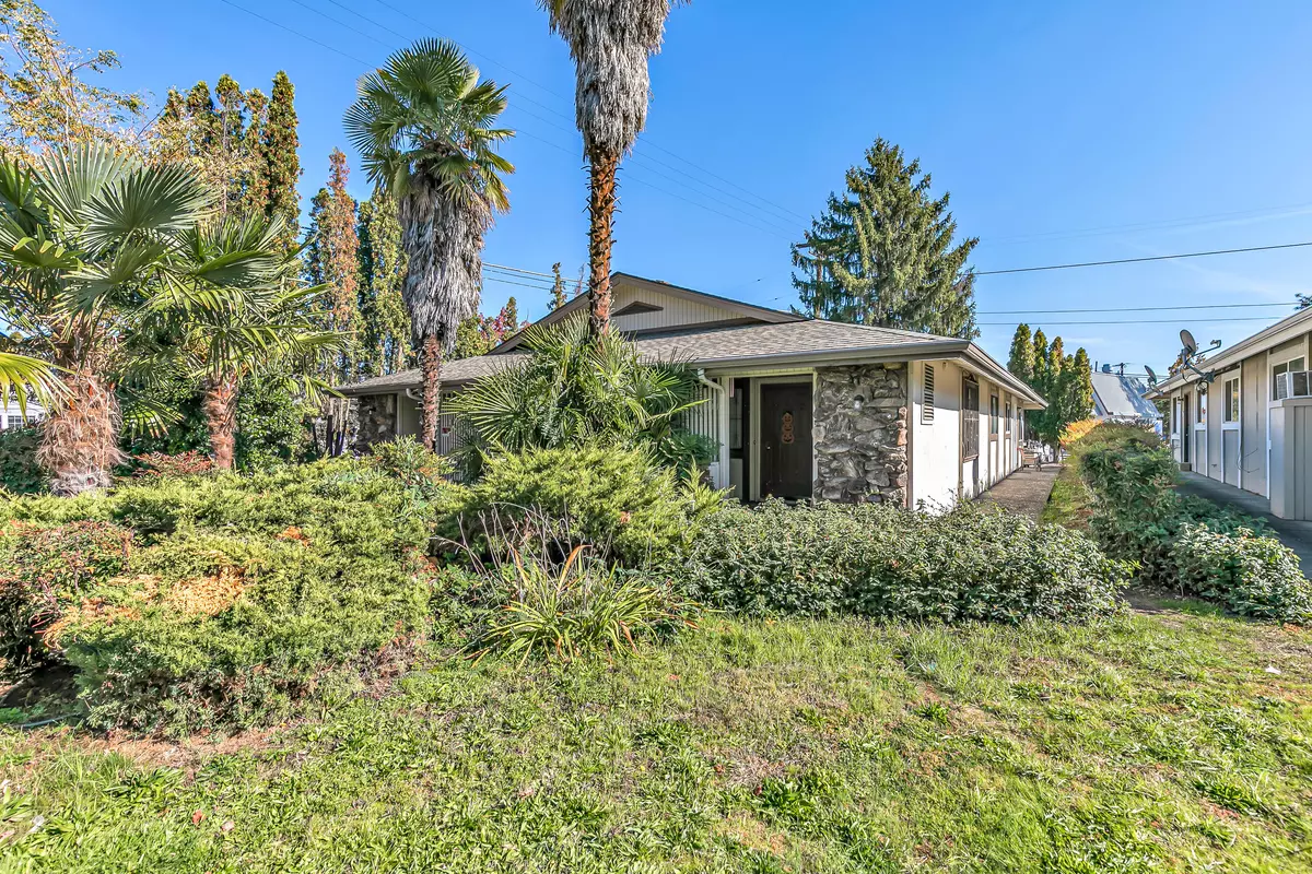 Medford, OR 97501,3 Chestnut ST