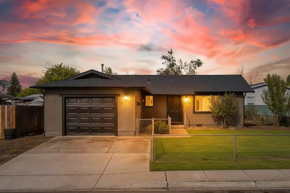 White City, OR 97503,2549 Falcon ST