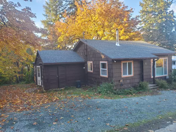 Glendale, OR 97442,131 Hamilton Heights LN