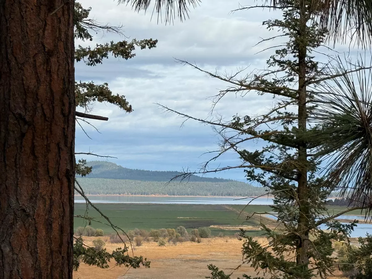 Klamath Falls, OR 97601,Kestrel RD #Lot 152