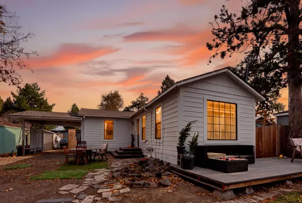 322 5th ST, Bend, OR 97702