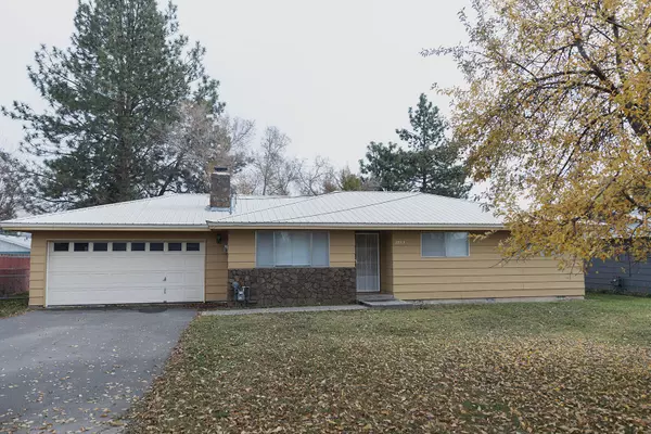 Klamath Falls, OR 97603,2783 Diane DR