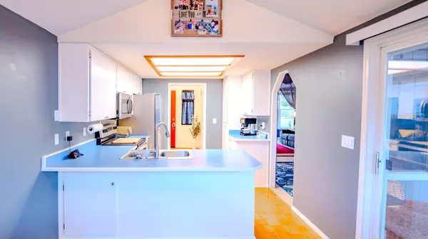 Central Point, OR 97502,921 Pittview AVE