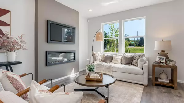 Bend, OR 97701,62745 Eagle RD