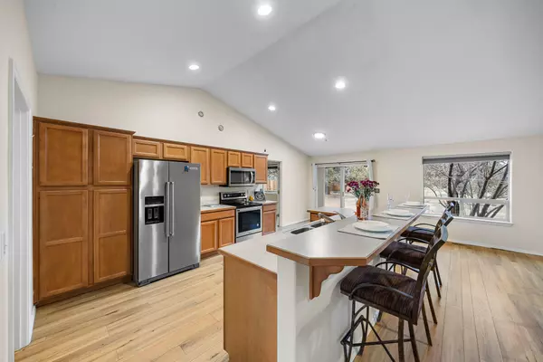 Bend, OR 97703,65050 92nd ST