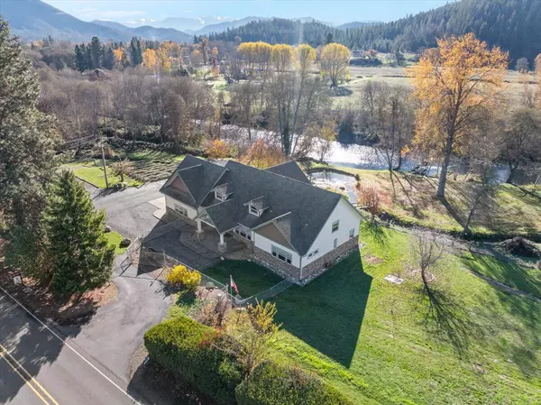 9595 Highway 238, Jacksonville, OR 97530