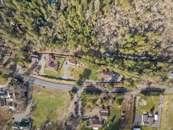 Grants Pass, OR 97527,7420 Applegate RD