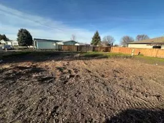 Central Point, OR 97502,555 Freeman RD #105