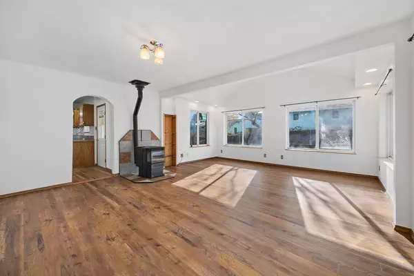 Klamath Falls, OR 97601,1821 Lancaster AVE