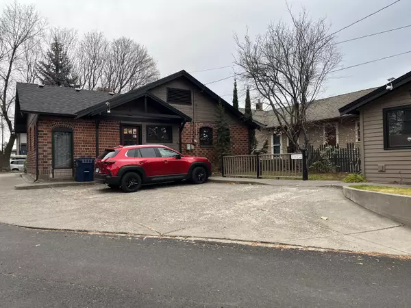 Bend, OR 97703,725 Broadway ST