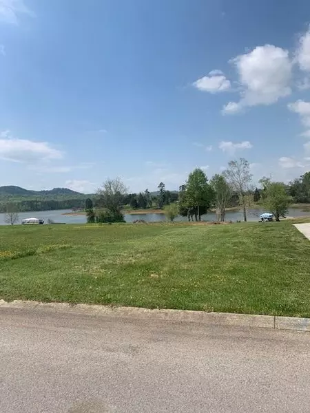 Lot 8 Sheilds XING, Bean Station, TN 37708