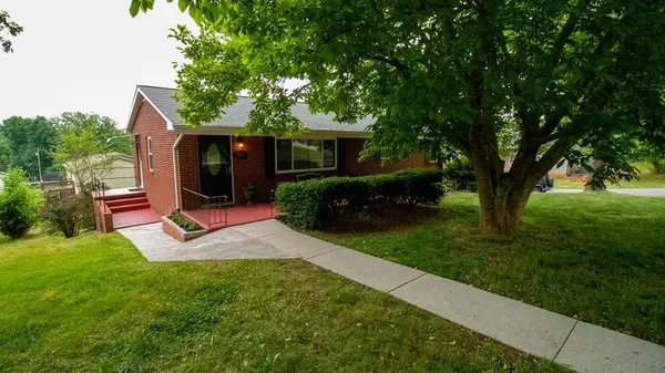 727 Cynthia DR, Jefferson City, TN 37760