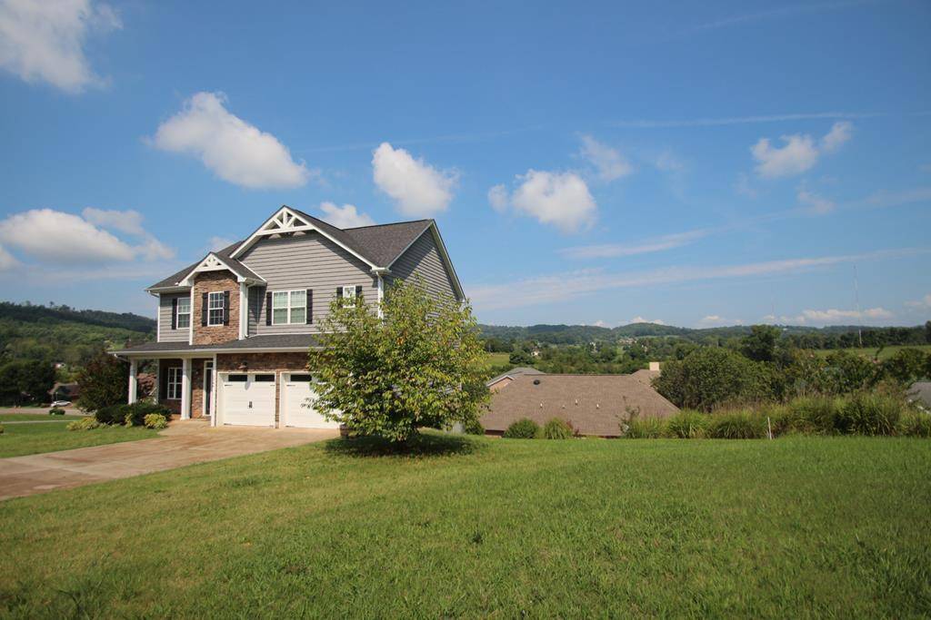 2346 WELLINGTON PT, Morristown, TN 37814