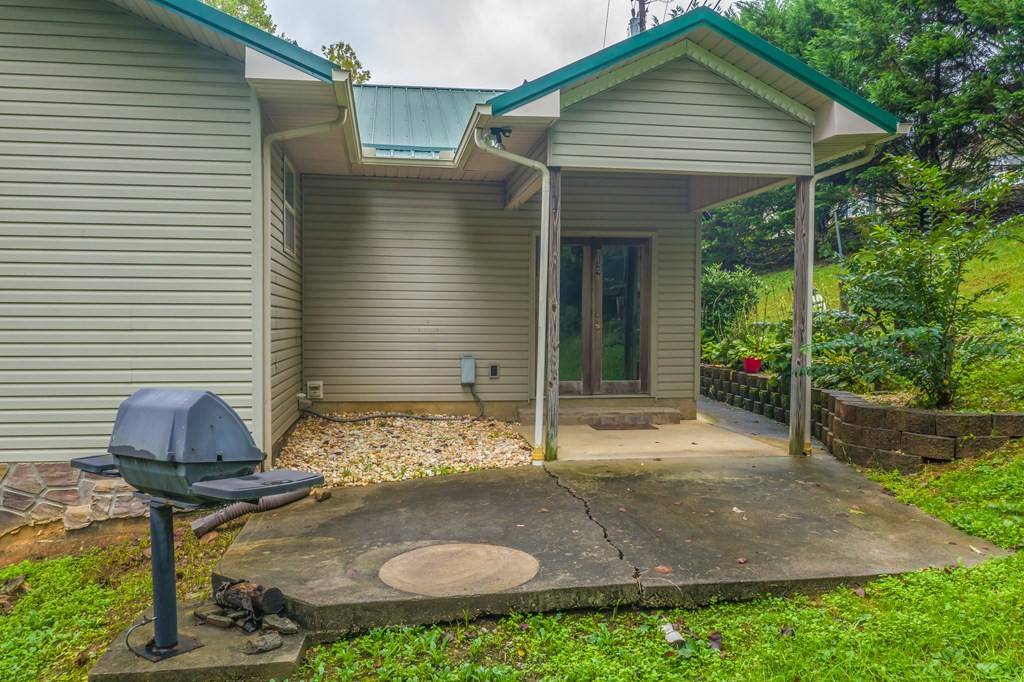 Rocky Top, TN 37769,122 Sierra