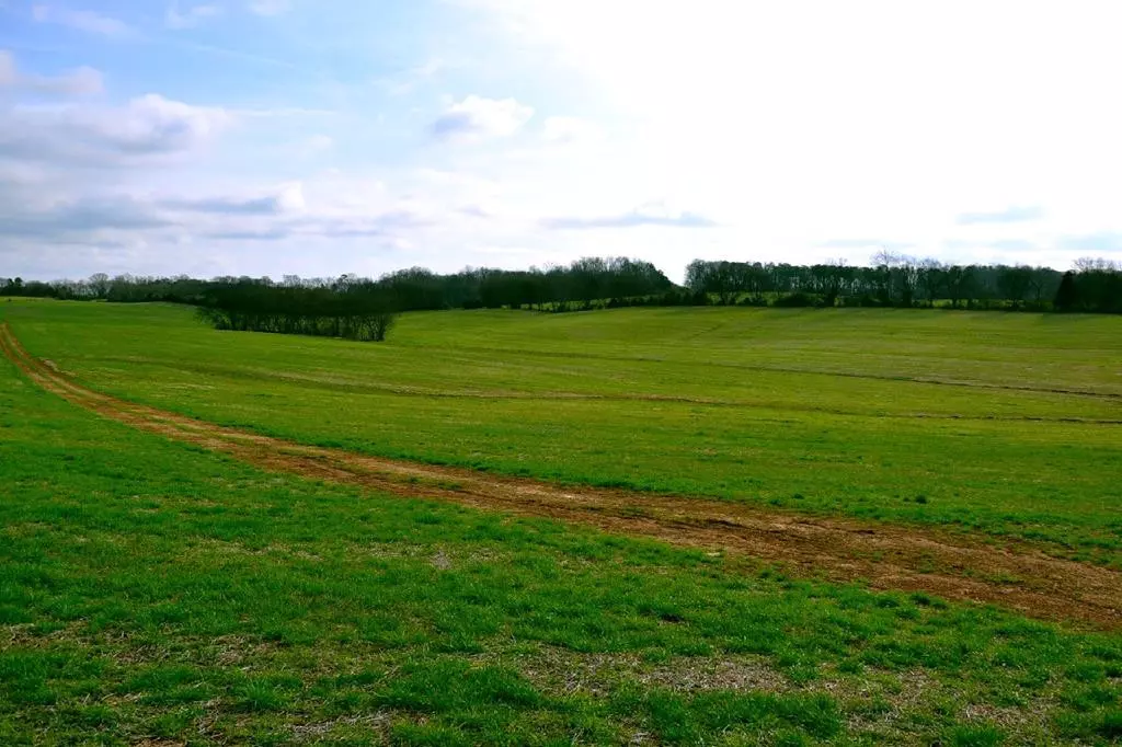 TN 37737,12940 Unitia