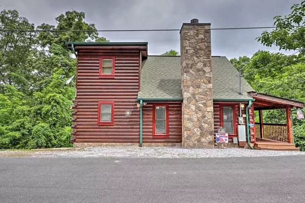 999 Willard WAY, Sevierville, TN 37876