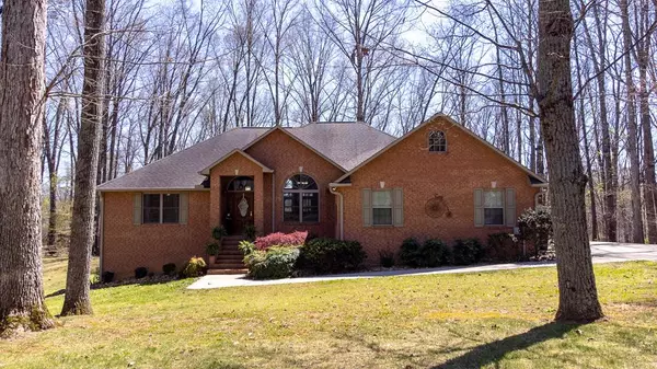 2071 Ridgewood DR, Jefferson City, TN 37760