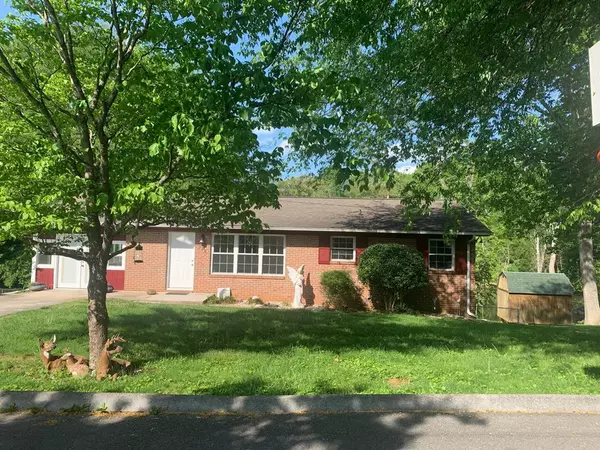 345 Nancy DR, Jefferson City, TN 37860
