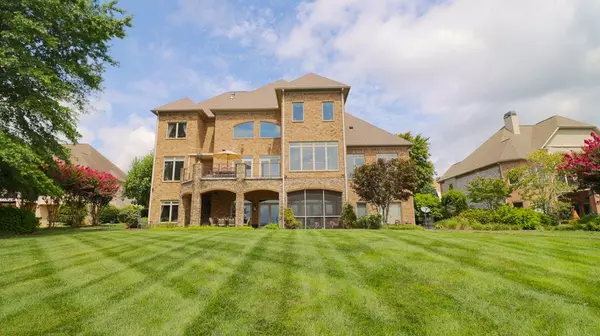 Vonore, TN 37885,170 Chickadee CIR