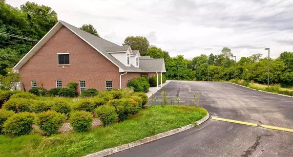 Lenoir City, TN 37771,2229 Old Highway 95