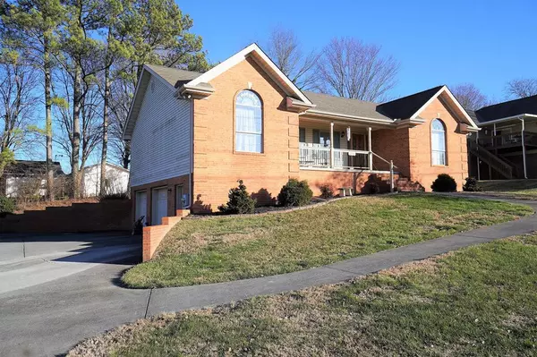 1106 Arthur RD, Jefferson City, TN 37760