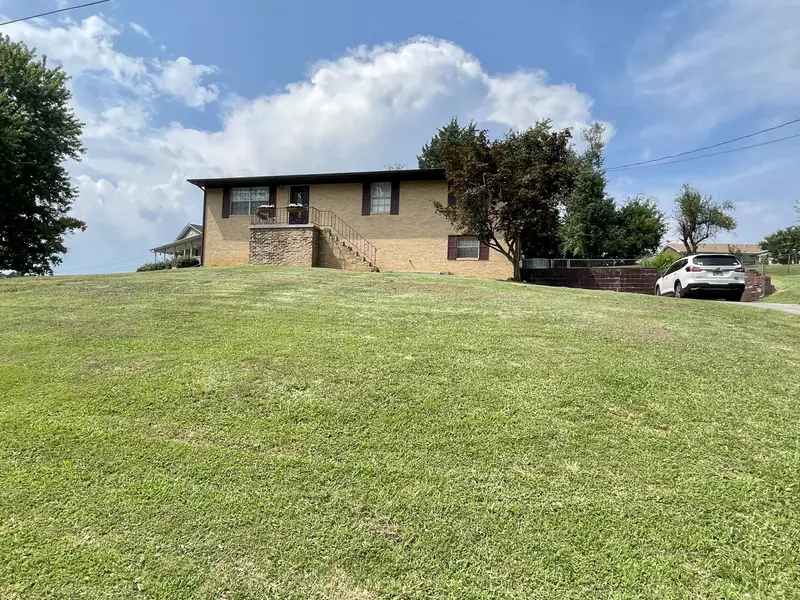 555 Dover Road, Morristown, TN 37813